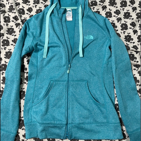 The North face athletic sweater - Picture 2 of 2